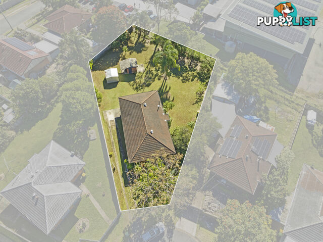 21 Tabari Place EAGLEBY QLD 4207