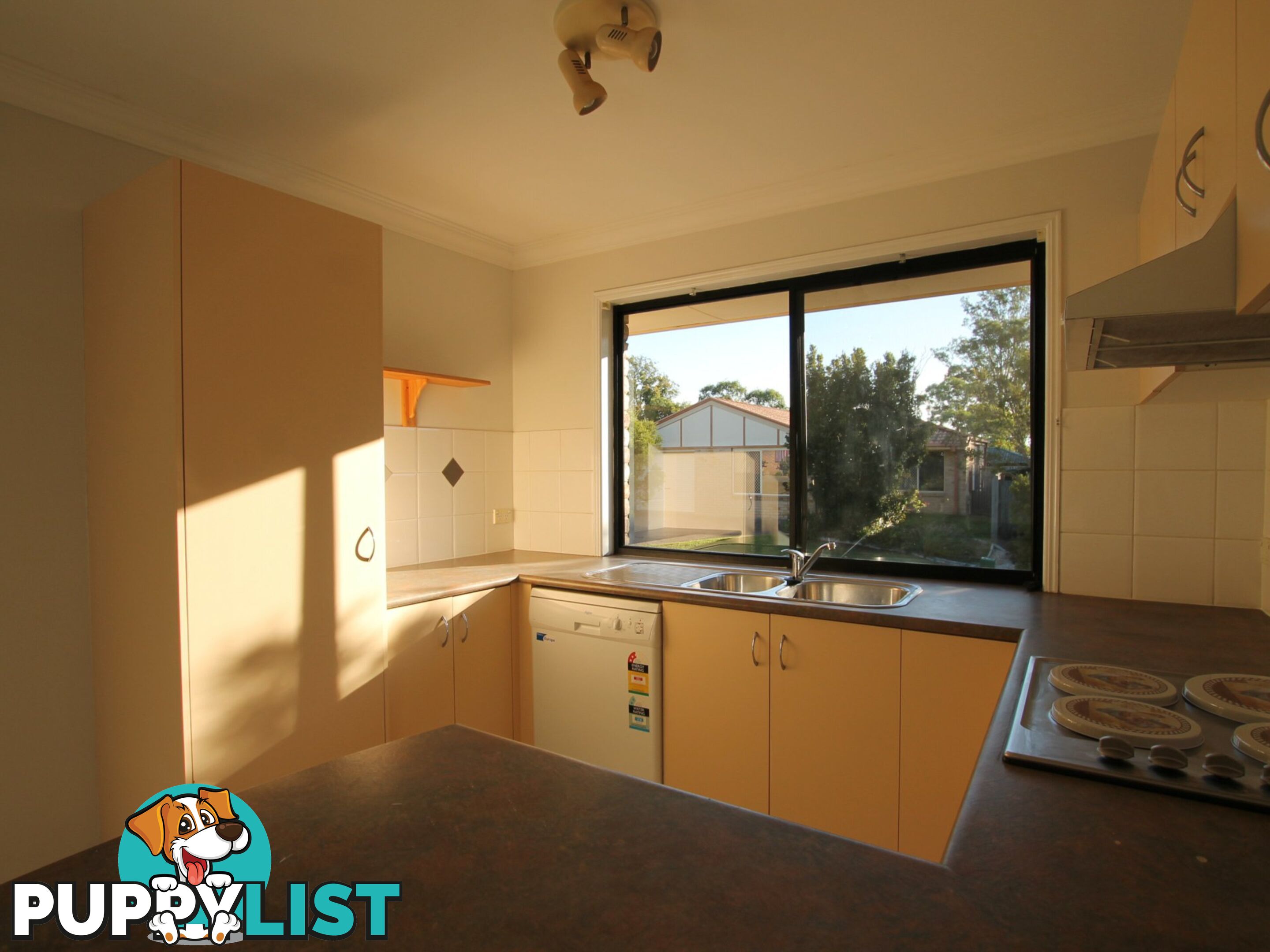 Unit 27/91-103 Herses Road EAGLEBY QLD 4207