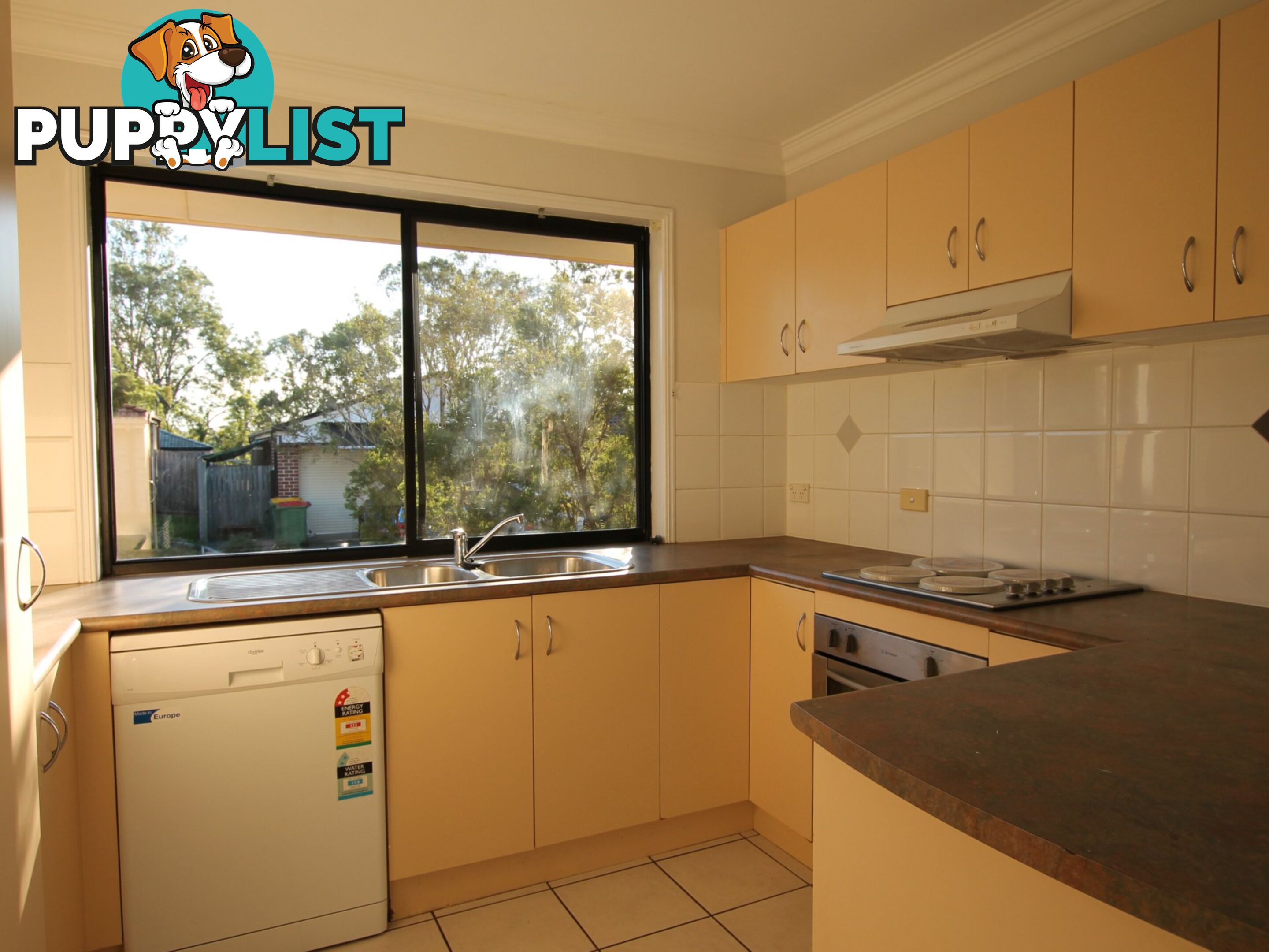 Unit 27/91-103 Herses Road EAGLEBY QLD 4207