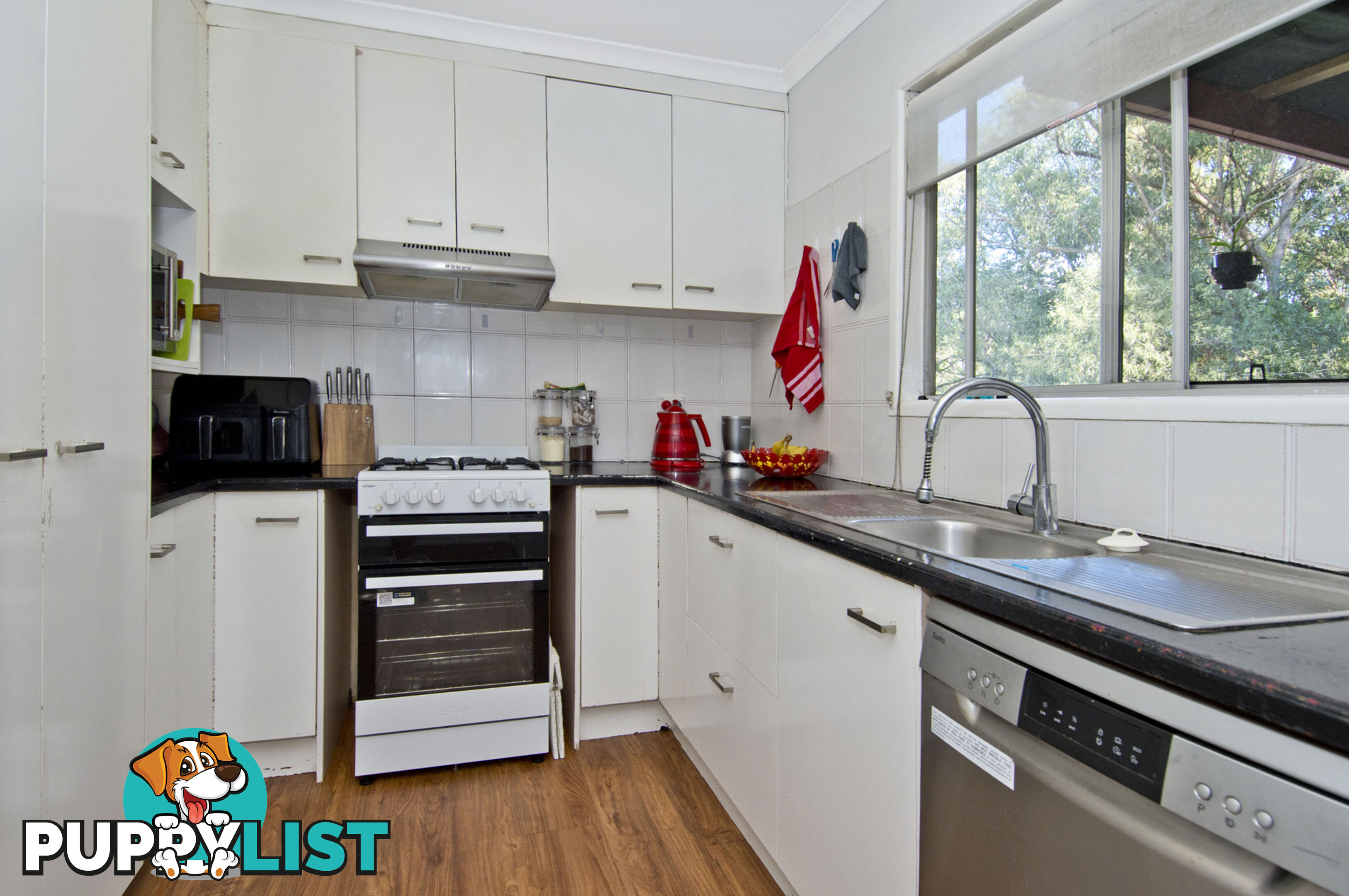 35 Sunnyview Street BEENLEIGH QLD 4207