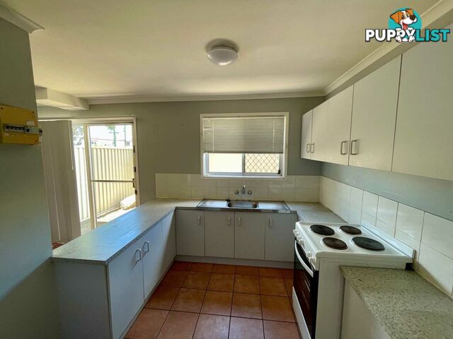 2/2 Cowper Ave EAGLEBY QLD 4207