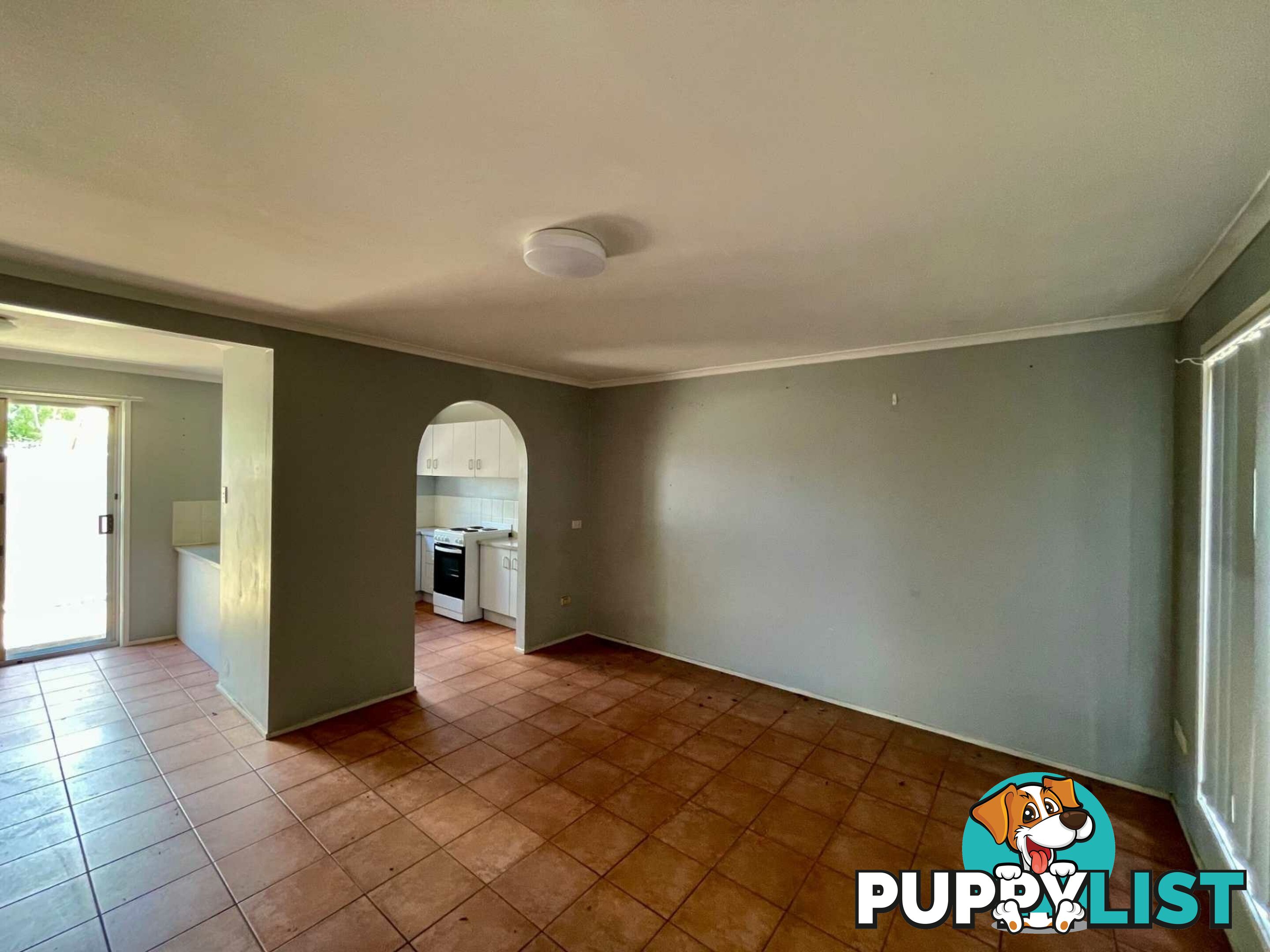 2/2 Cowper Ave EAGLEBY QLD 4207