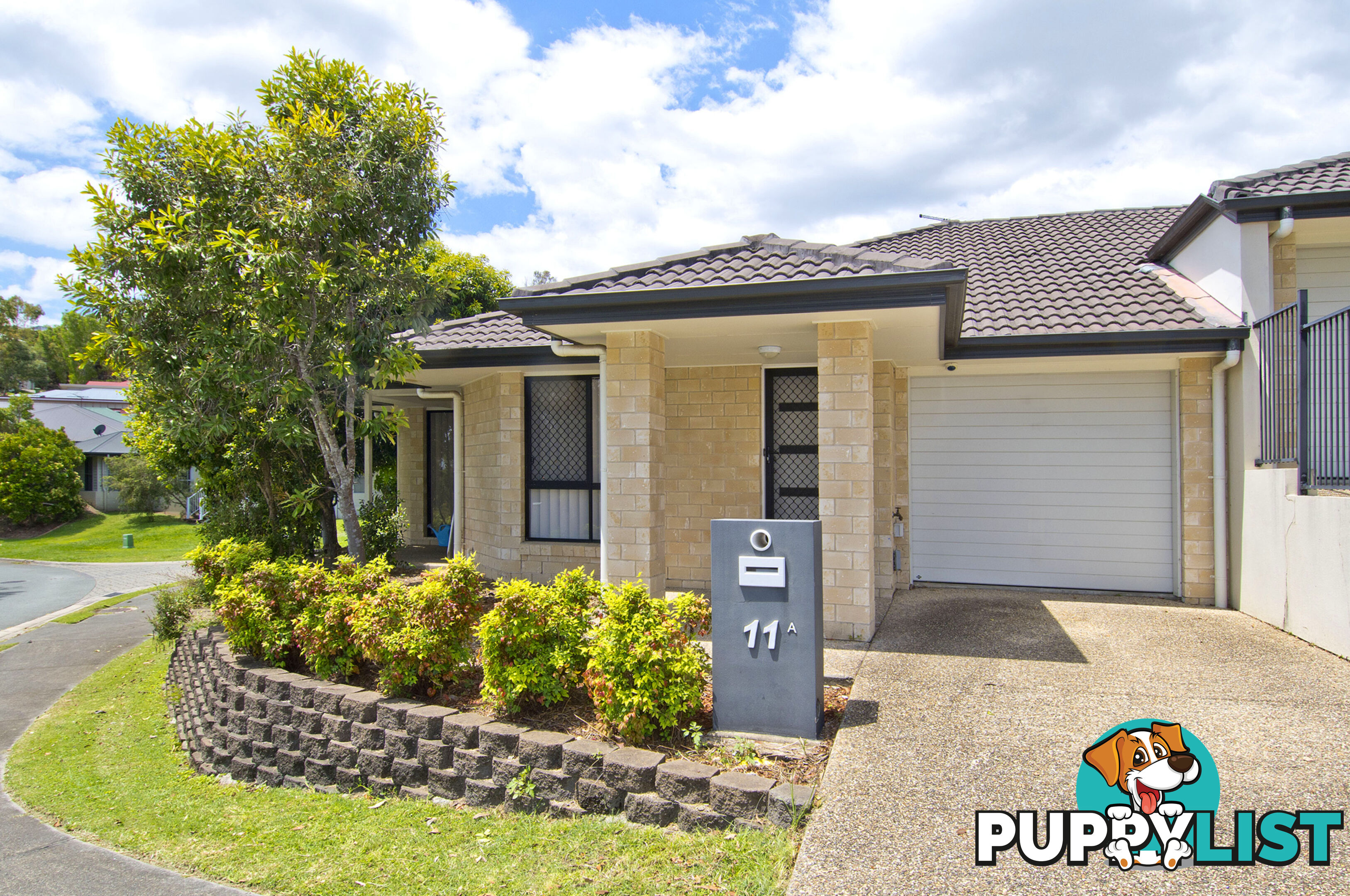 11A Outlook Drive WATERFORD QLD 4133