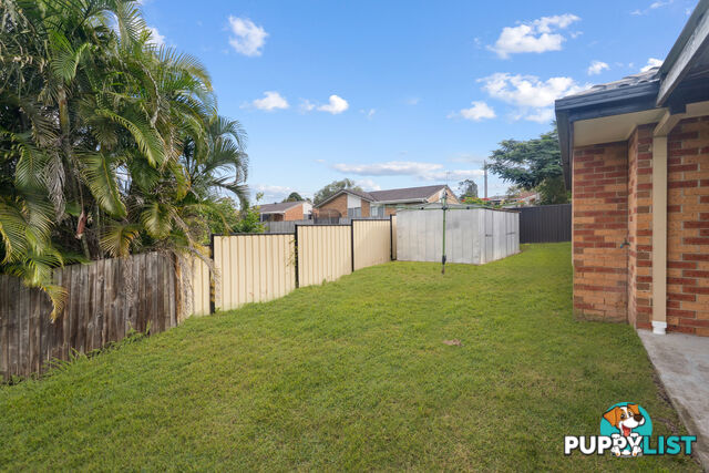 35 Eira Crescent EDENS LANDING QLD 4207