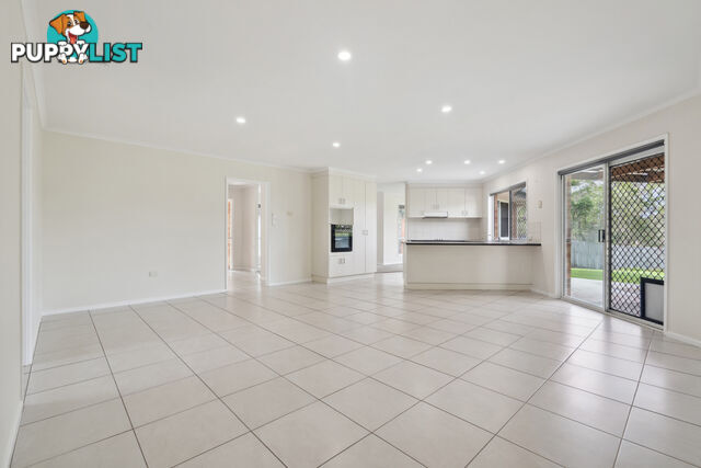 35 Eira Crescent EDENS LANDING QLD 4207