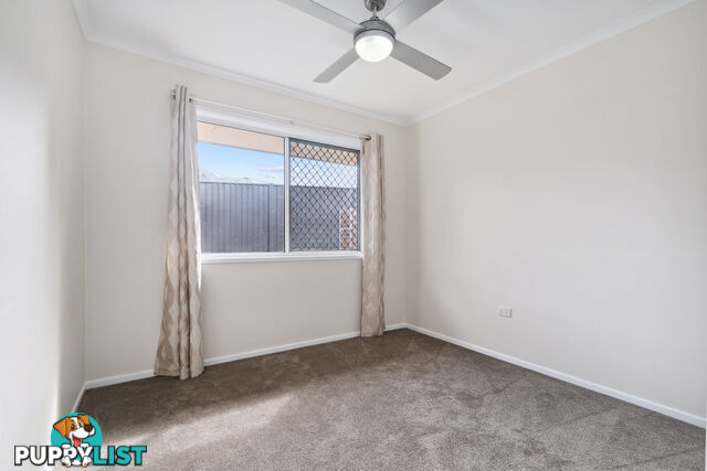 35 Eira Crescent EDENS LANDING QLD 4207