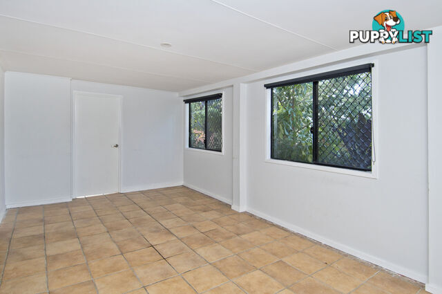 57-59 Jalan Street TANAH MERAH QLD 4128