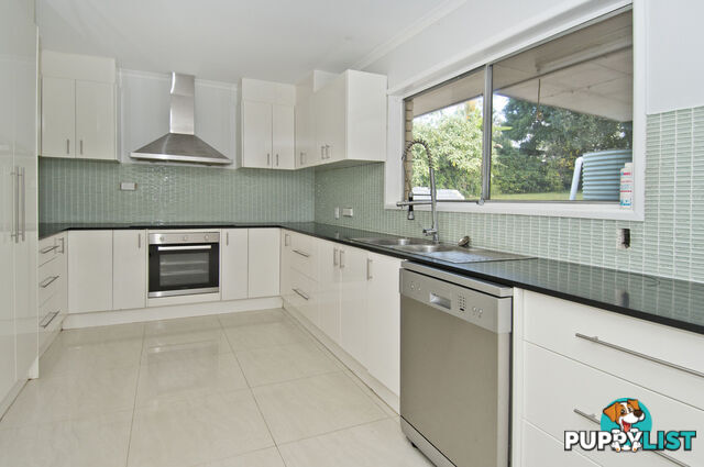 57-59 Jalan Street TANAH MERAH QLD 4128