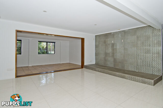 57-59 Jalan Street TANAH MERAH QLD 4128