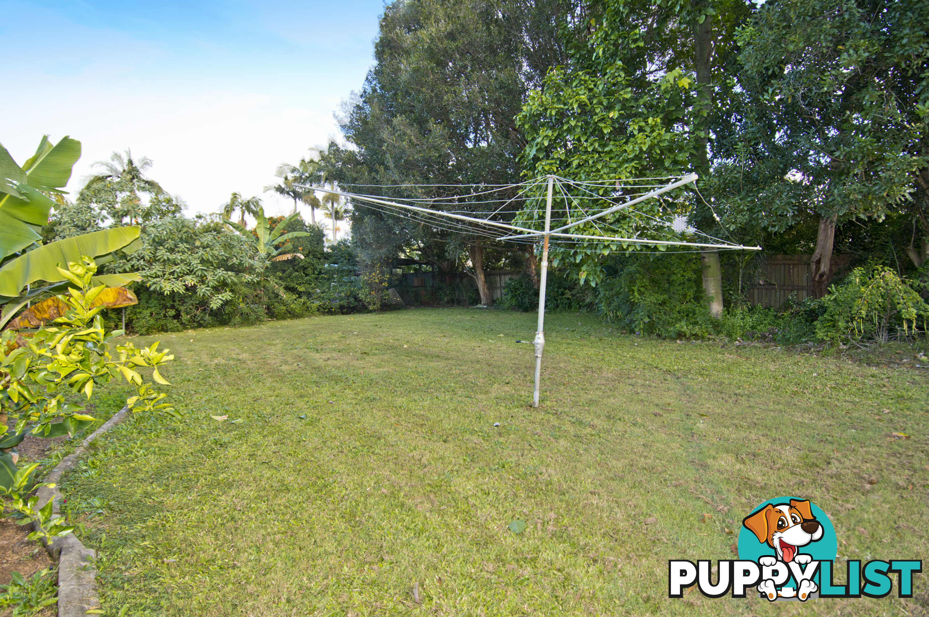 57-59 Jalan Street TANAH MERAH QLD 4128