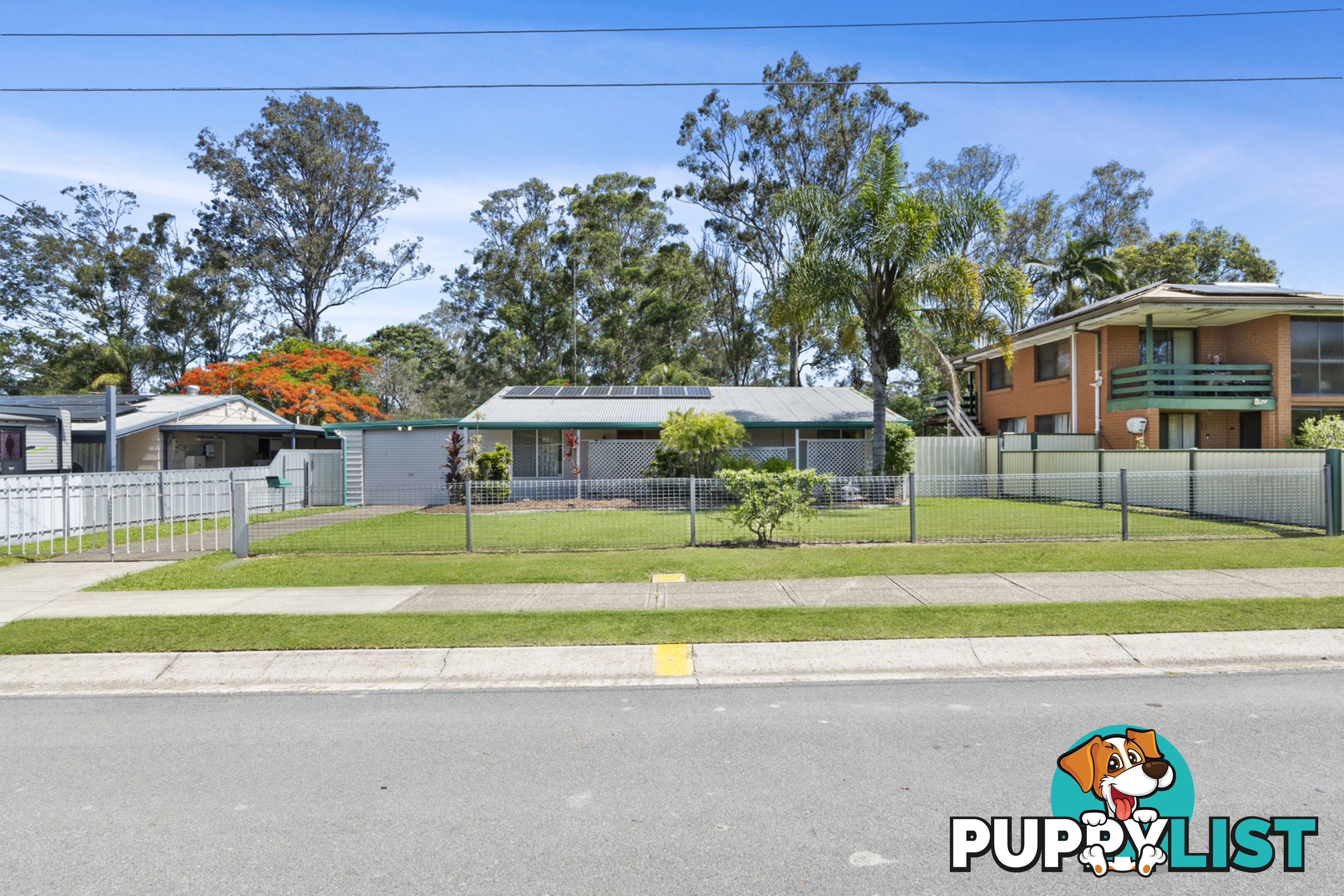 9 Minimbah Street EAGLEBY QLD 4207