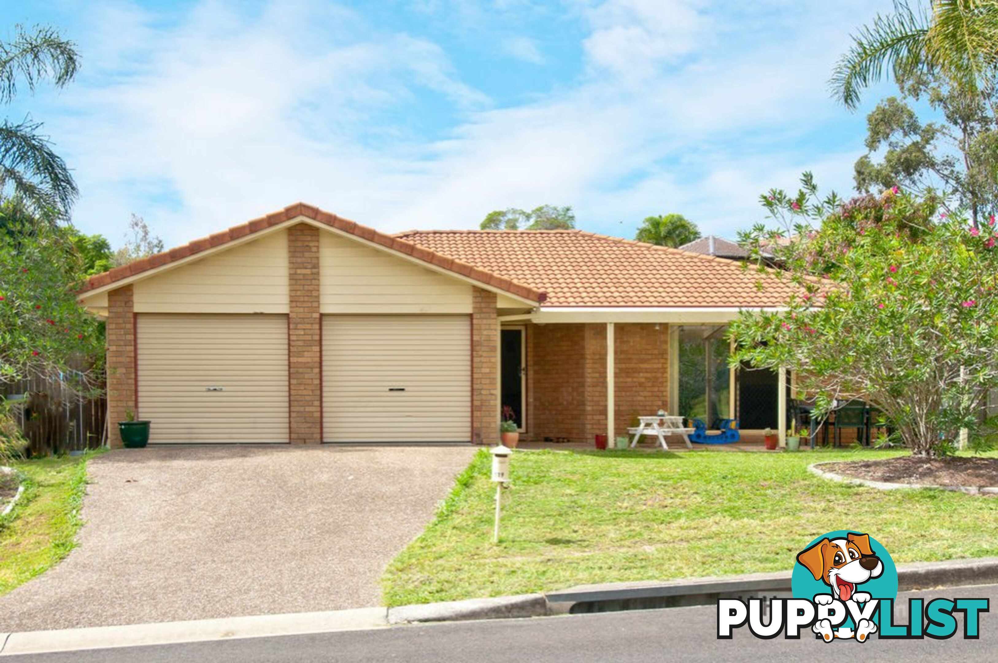 119 Overland Drive EDENS LANDING QLD 4207