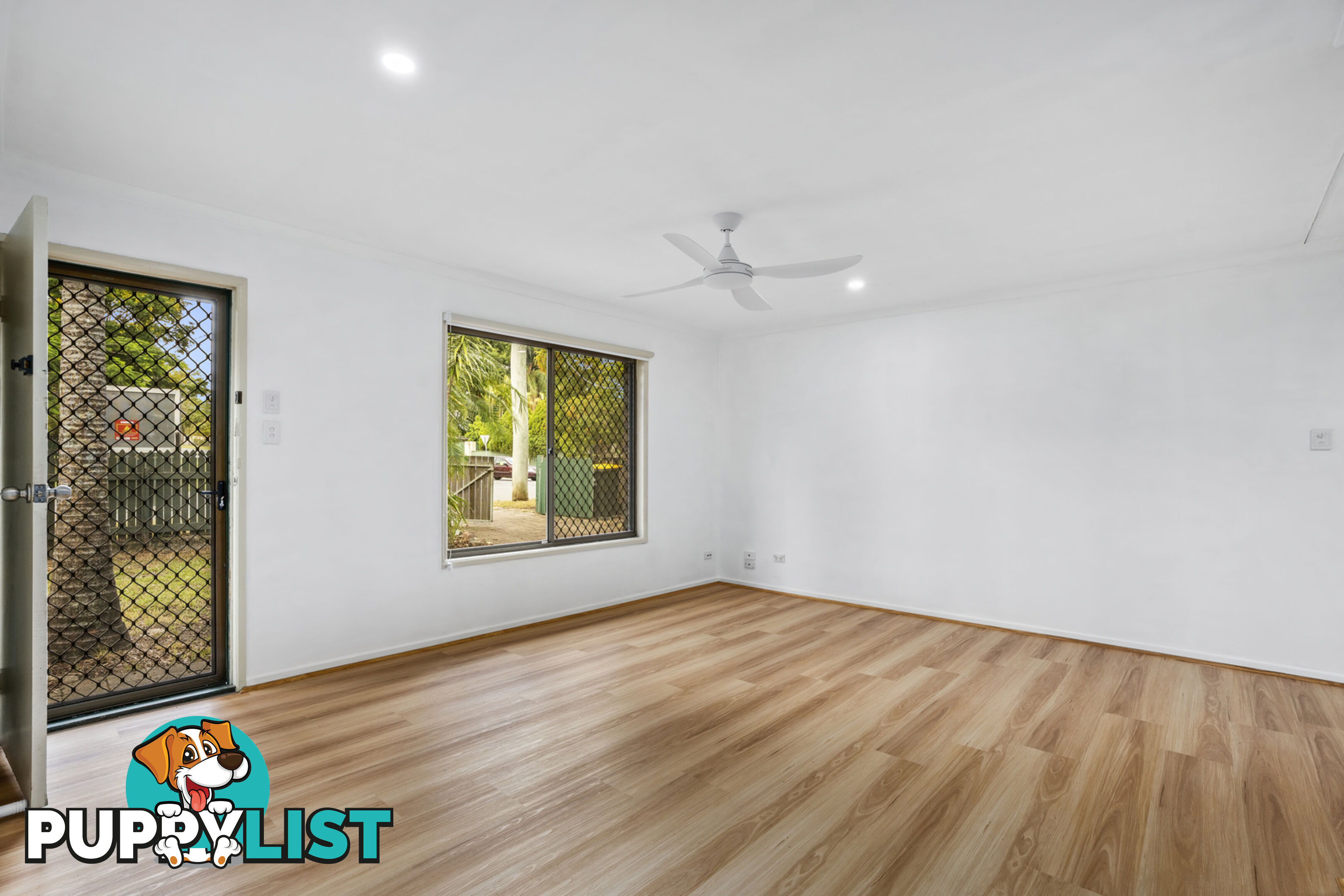 19 Yolla Street EAGLEBY QLD 4207