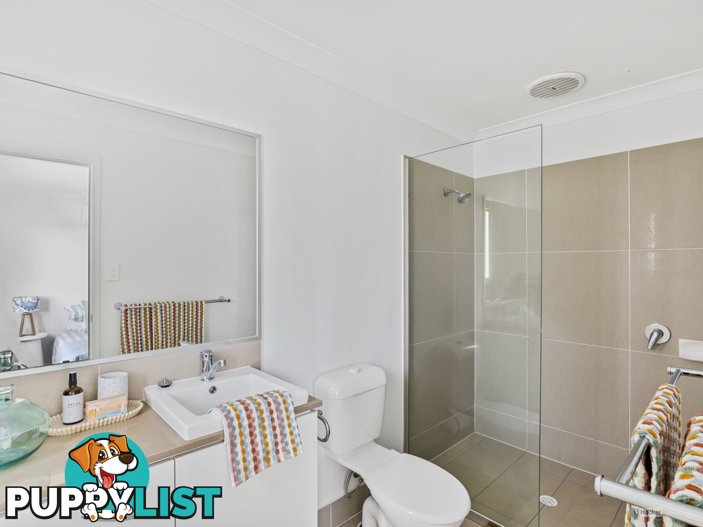 18 Beverley Court REDLAND BAY QLD 4165