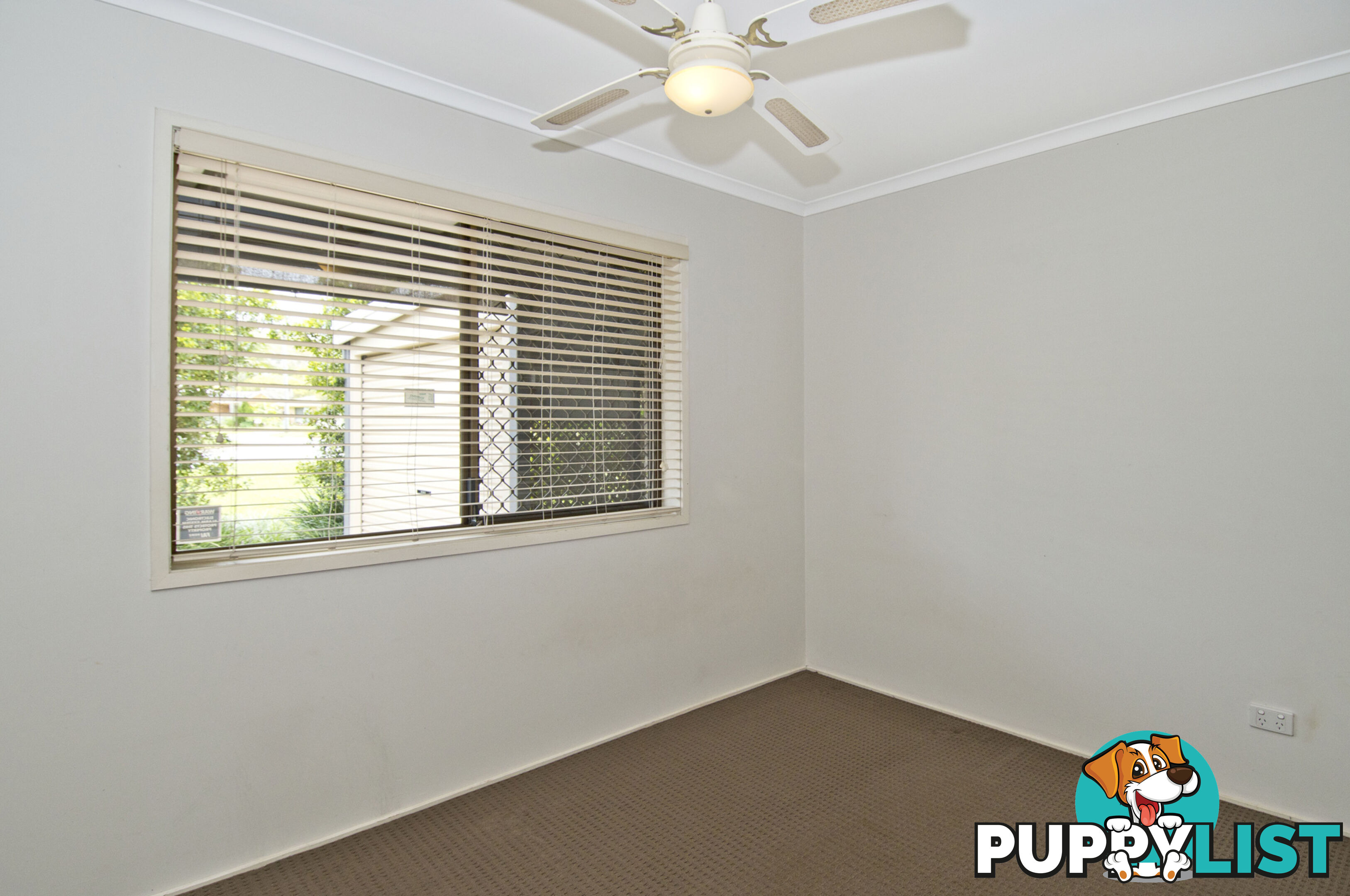 64 Harding Boulevard MOUNT WARREN PARK QLD 4207