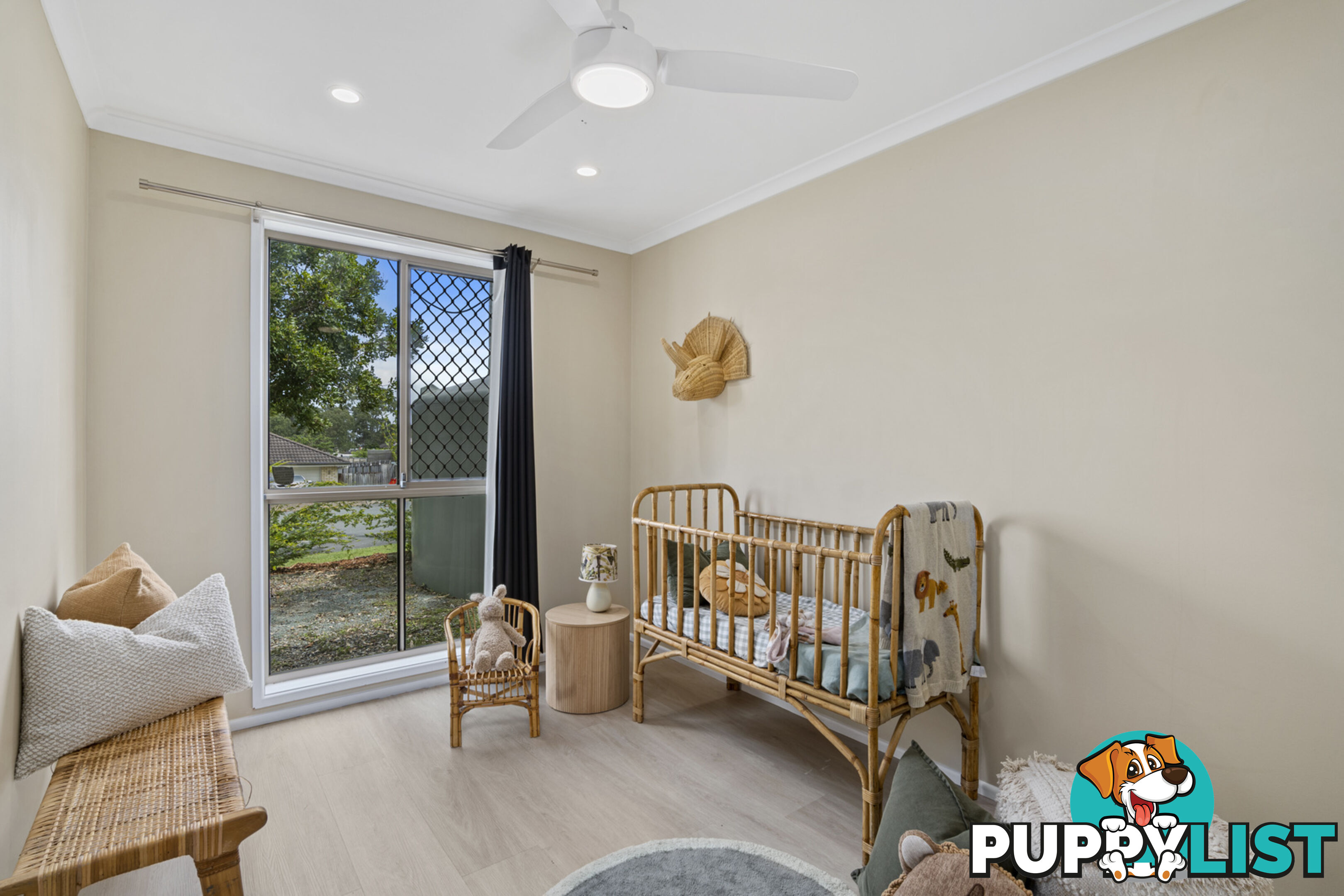 284 River Hills Road EAGLEBY QLD 4207