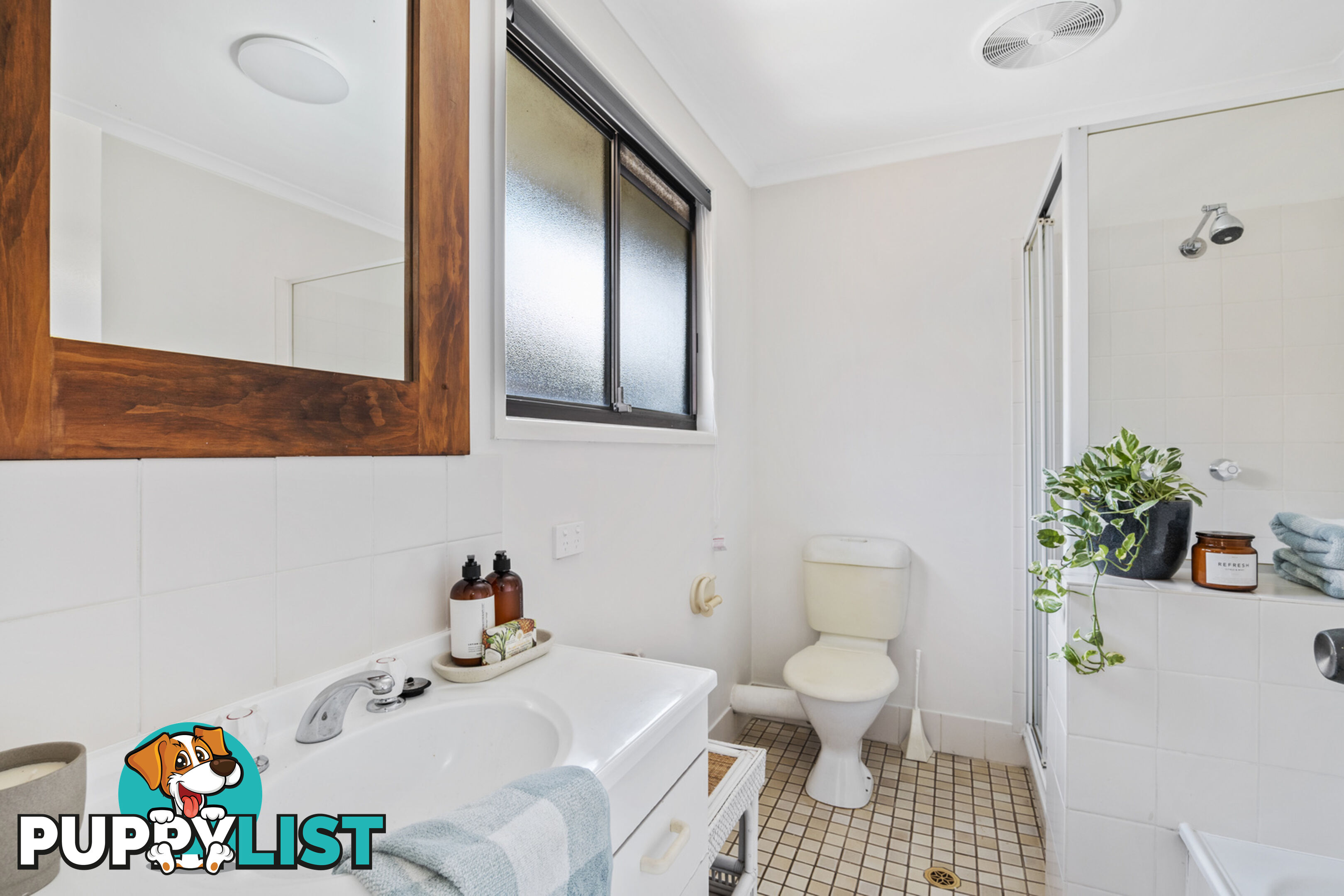 11/2 Bishop Street EAGLEBY QLD 4207