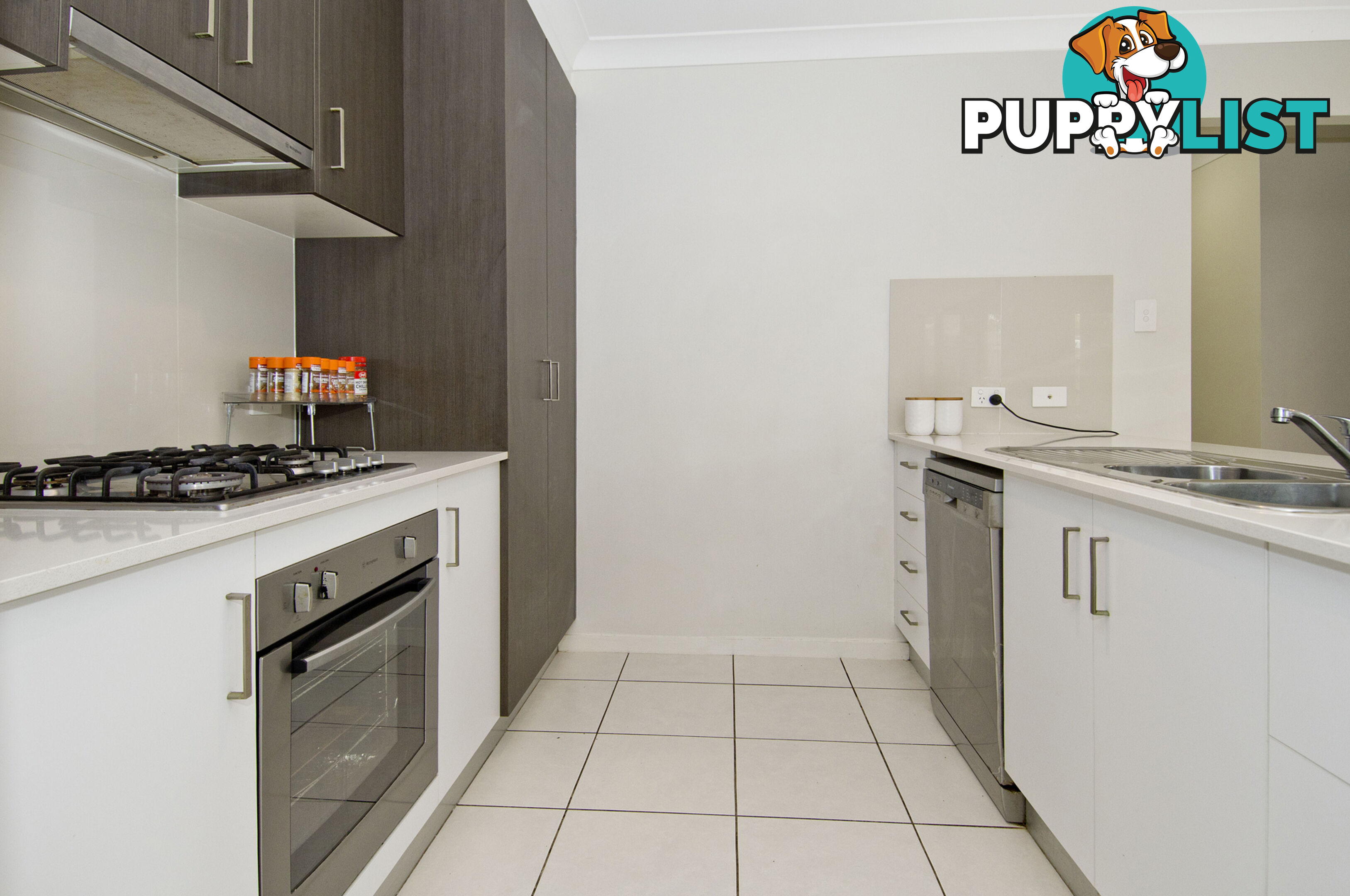 2 Tomaree Place WATERFORD QLD 4133