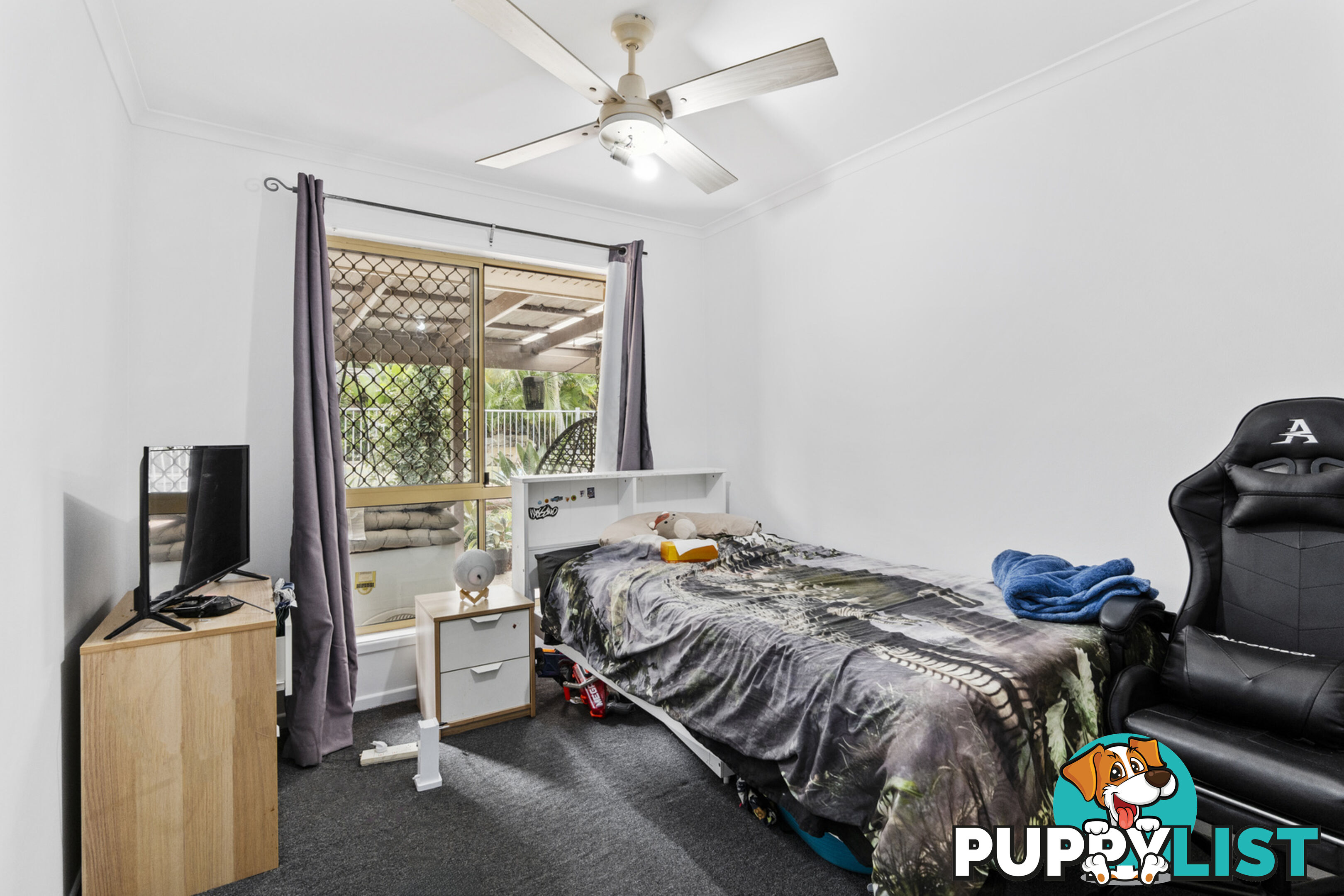 221 Fryar Road EAGLEBY QLD 4207