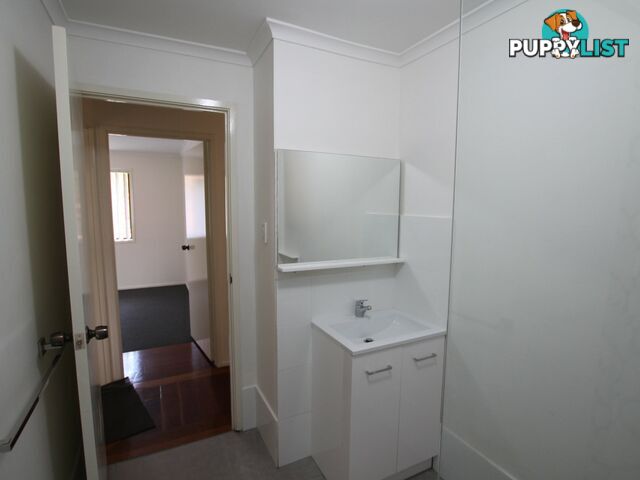 Unit 4/18-24 Albert Street EAGLEBY QLD 4207