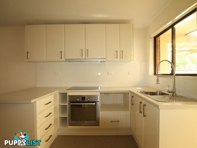 Unit 4/18-24 Albert Street EAGLEBY QLD 4207