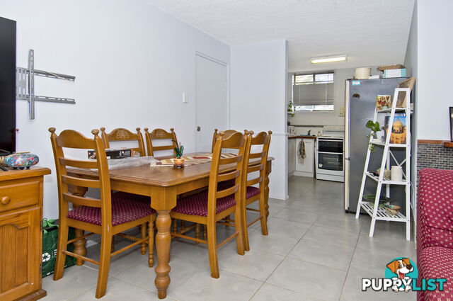 3/4 Kokoda Street BEENLEIGH QLD 4207
