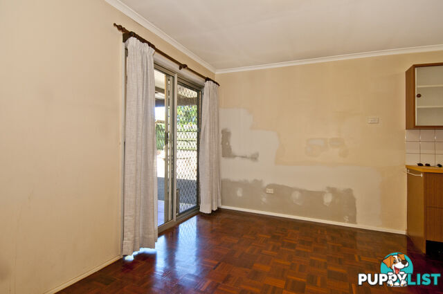 11 Lyons Street BETHANIA QLD 4205