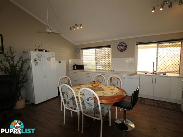 4 Rustic Court BETHANIA QLD 4205