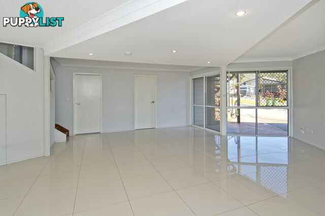 10 Leanne Court MOUNT WARREN PARK QLD 4207