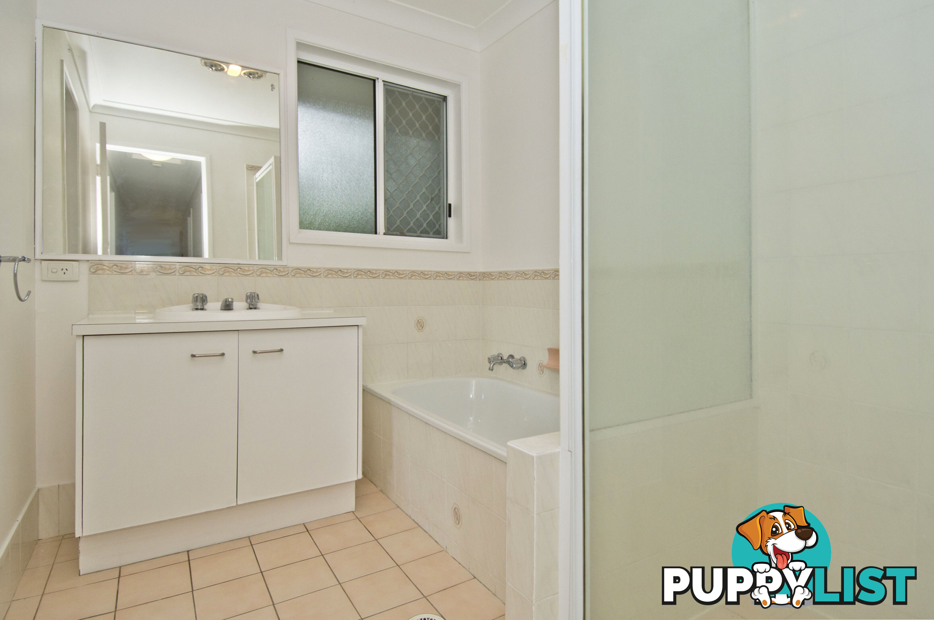 9 Melton Court EDENS LANDING QLD 4207