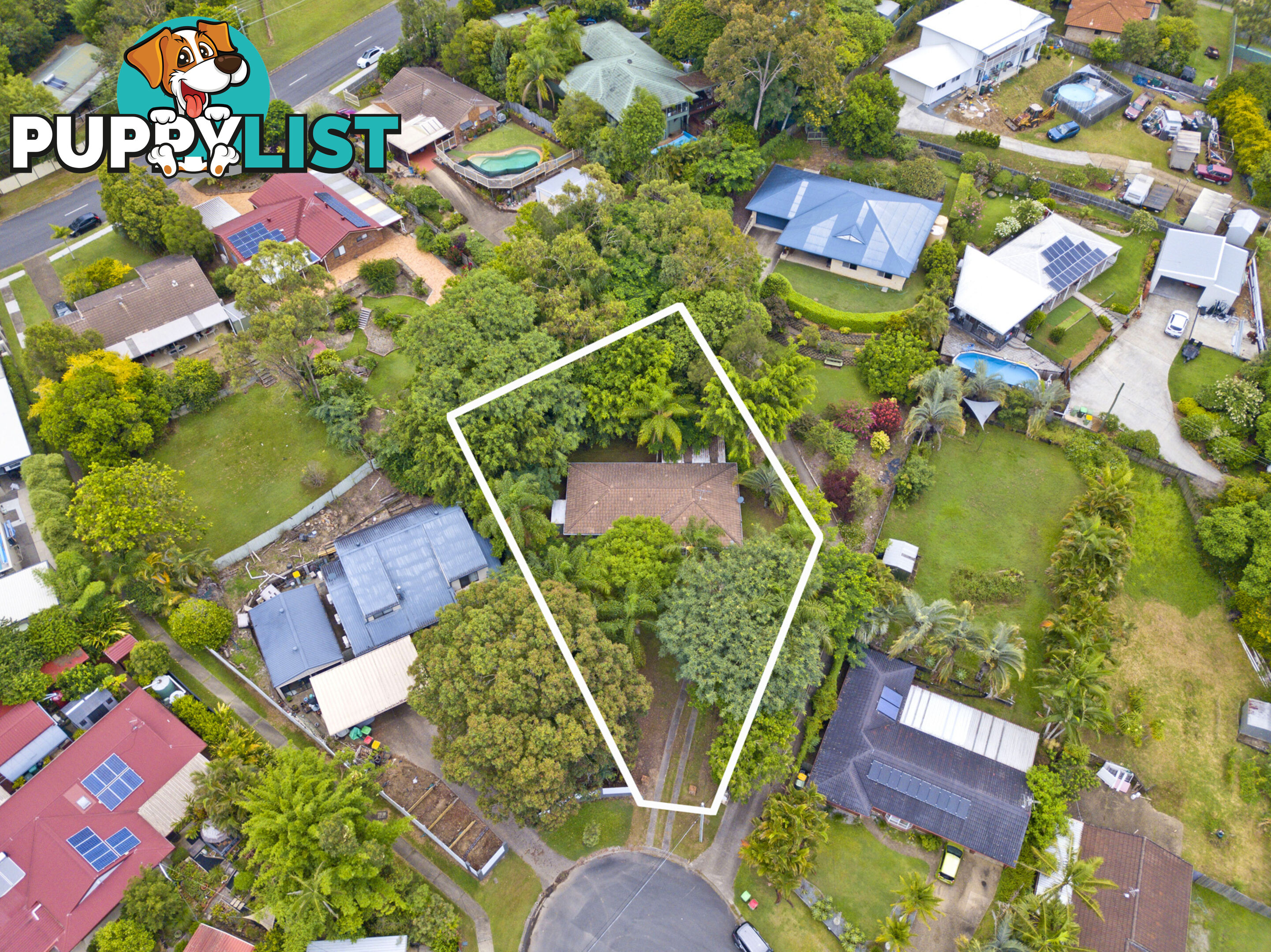 9 Melton Court EDENS LANDING QLD 4207