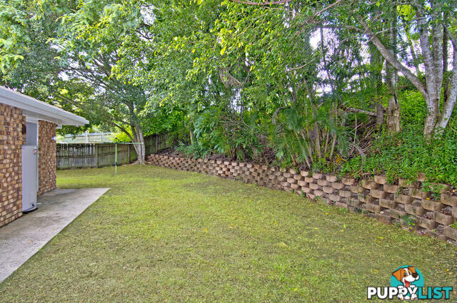 9 Melton Court EDENS LANDING QLD 4207