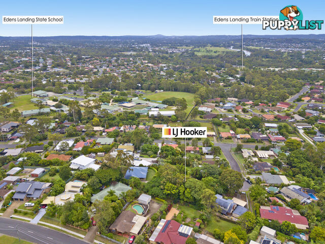 9 Melton Court EDENS LANDING QLD 4207