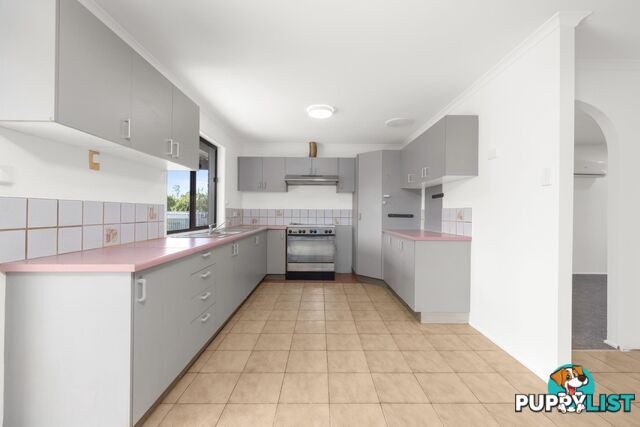 93 Parliament Street BETHANIA QLD 4205