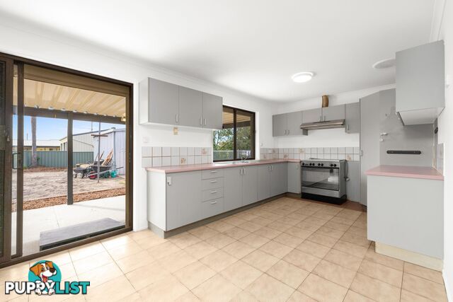 93 Parliament Street BETHANIA QLD 4205