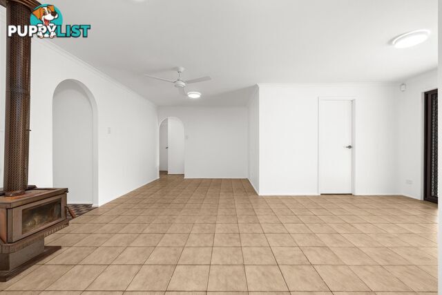 93 Parliament Street BETHANIA QLD 4205