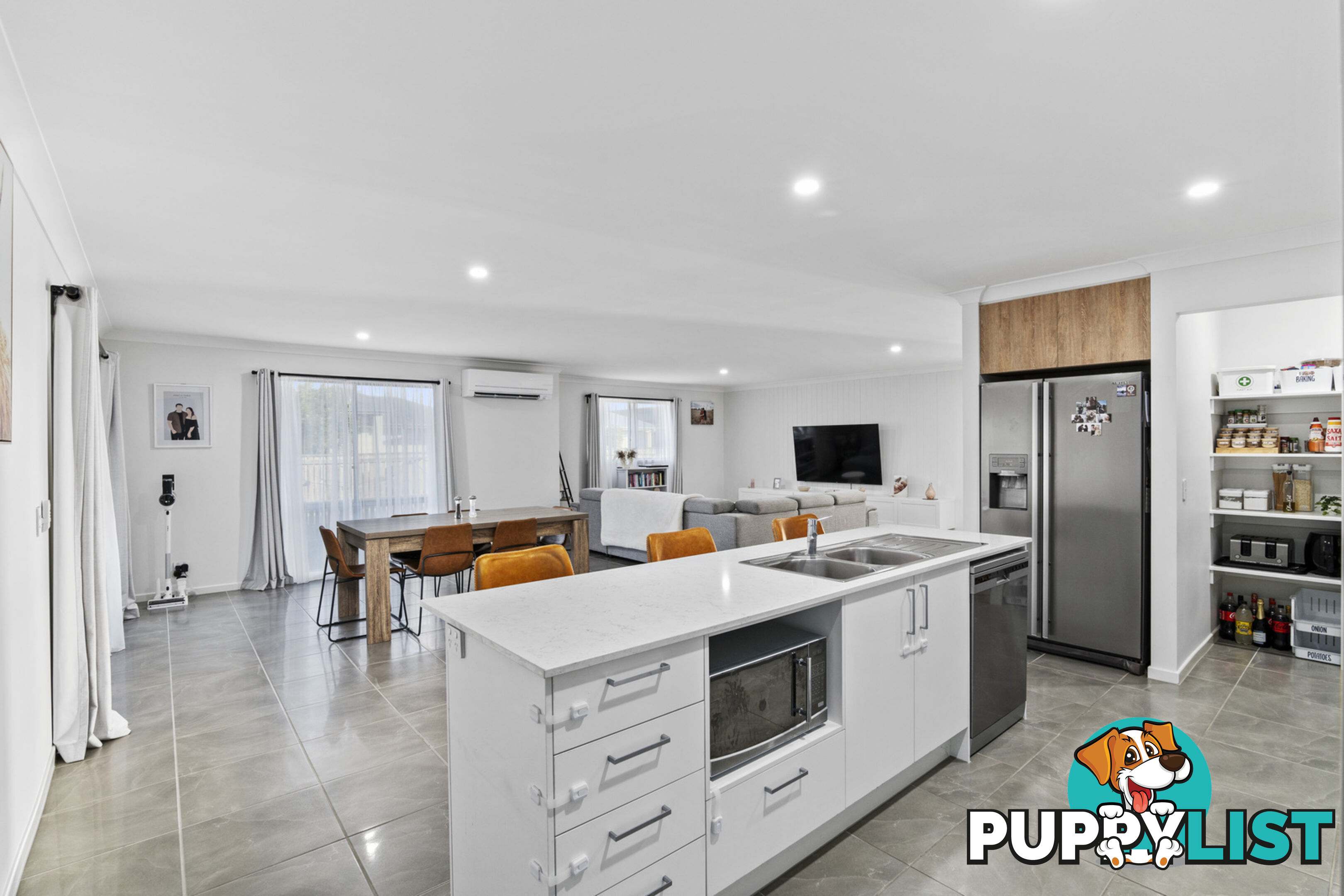 1 Mikaella Way LOGAN RESERVE QLD 4133