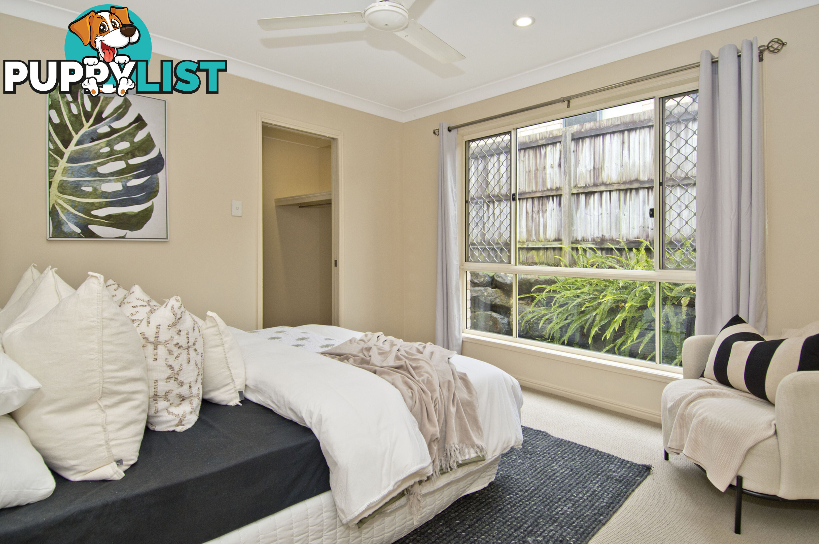 14 Mountain View Crescent MOUNT WARREN PARK QLD 4207