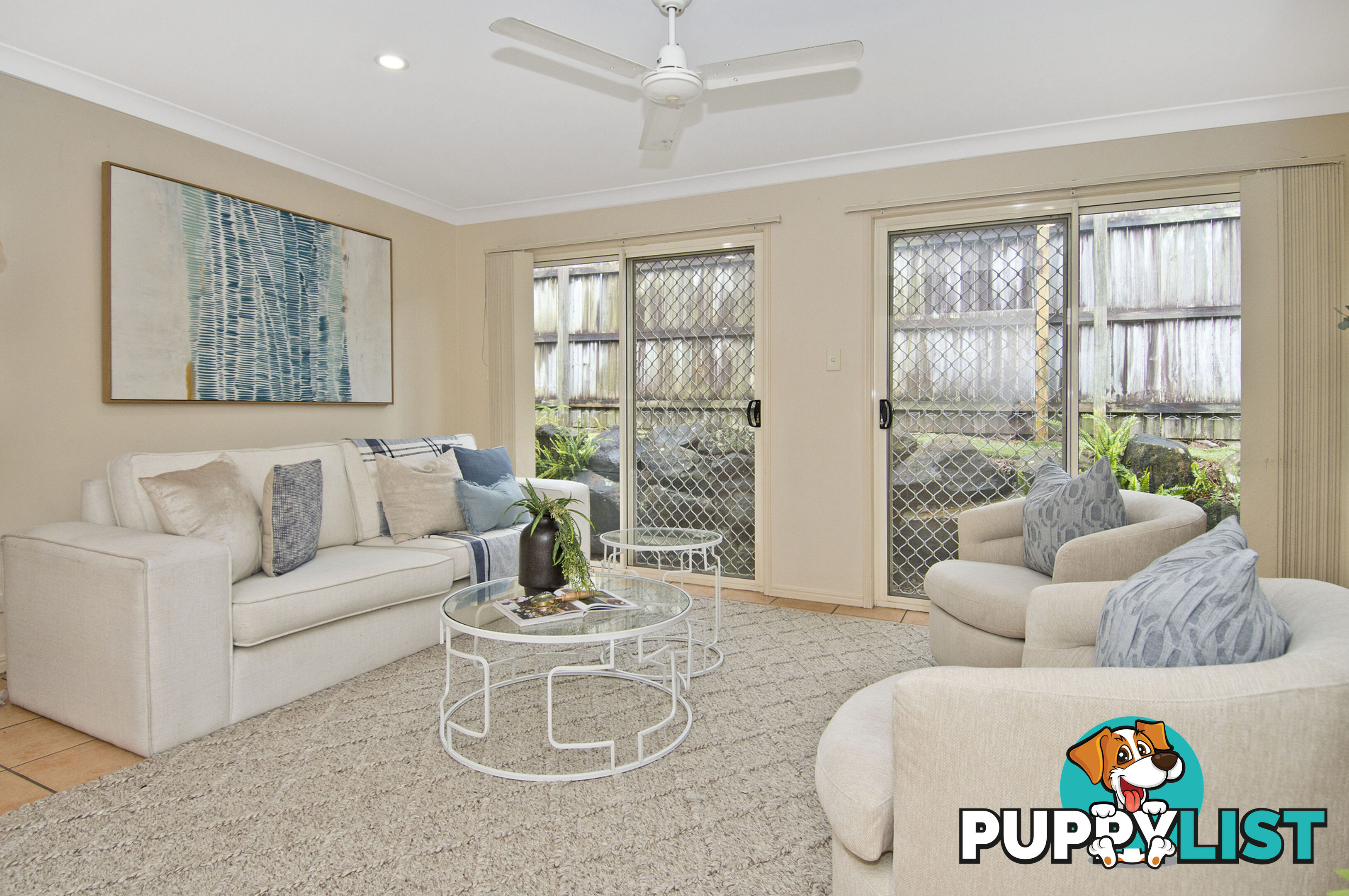 14 Mountain View Crescent MOUNT WARREN PARK QLD 4207