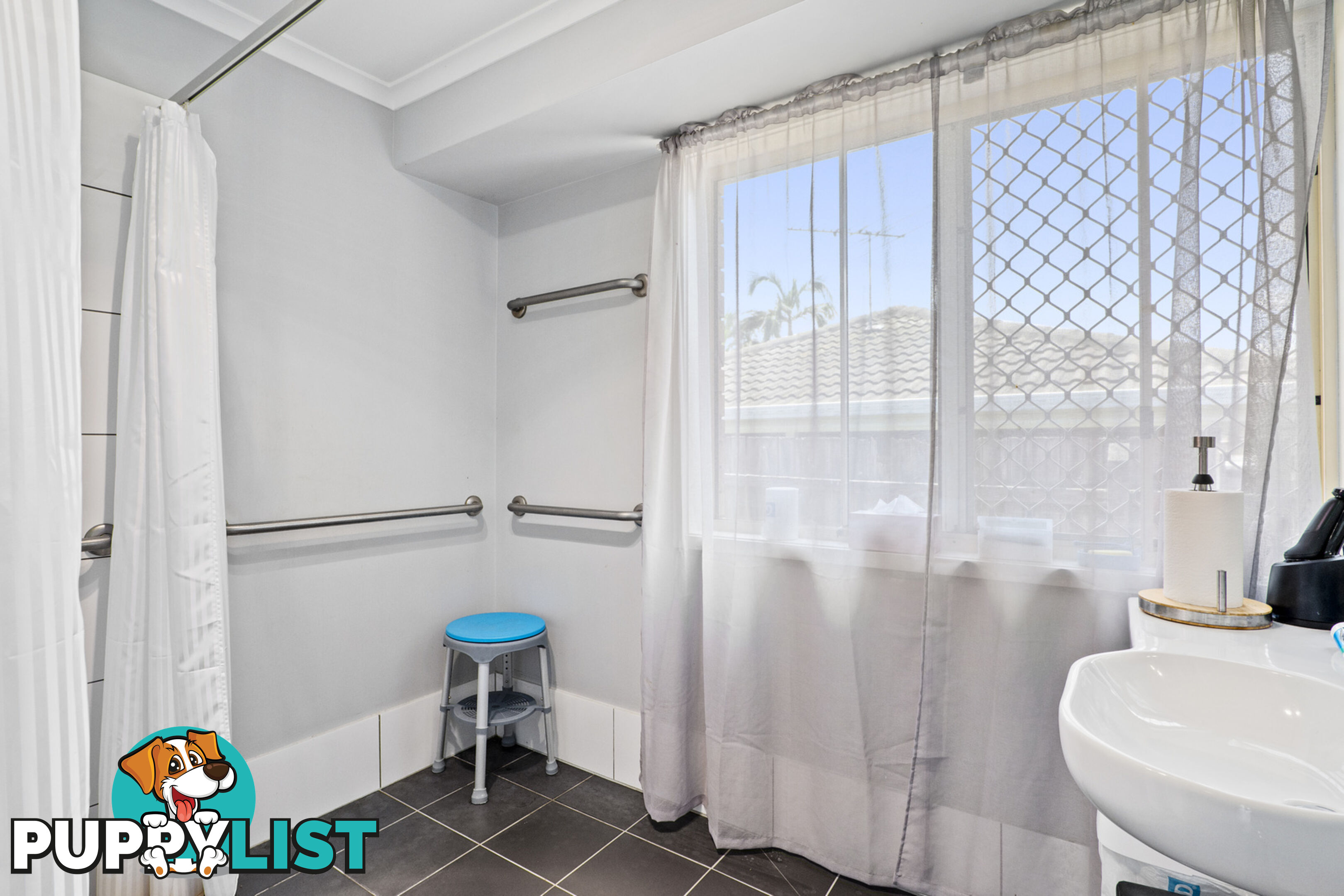 12 Seymour Court EAGLEBY QLD 4207