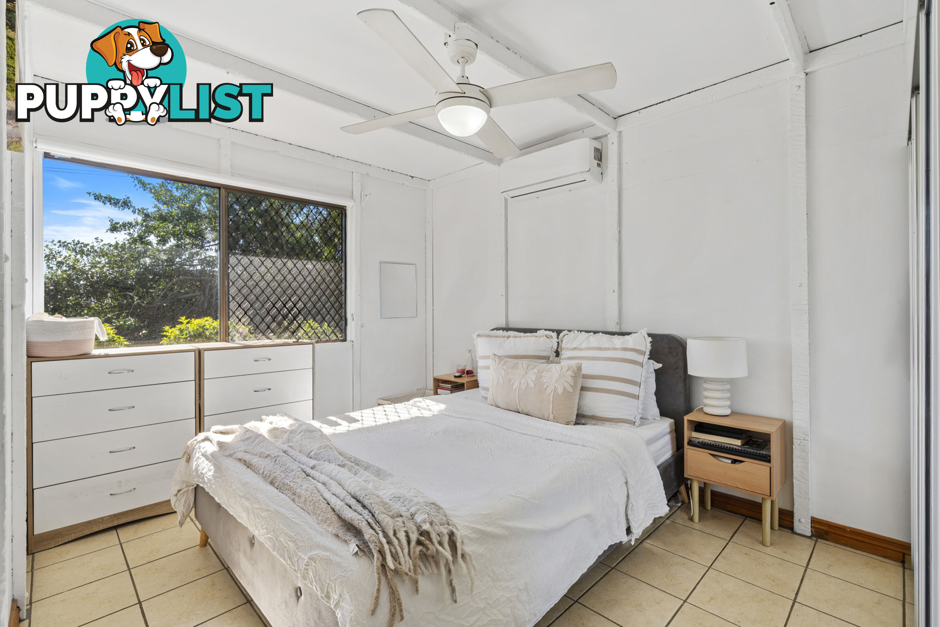 18 Saverin Road EAGLEBY QLD 4207