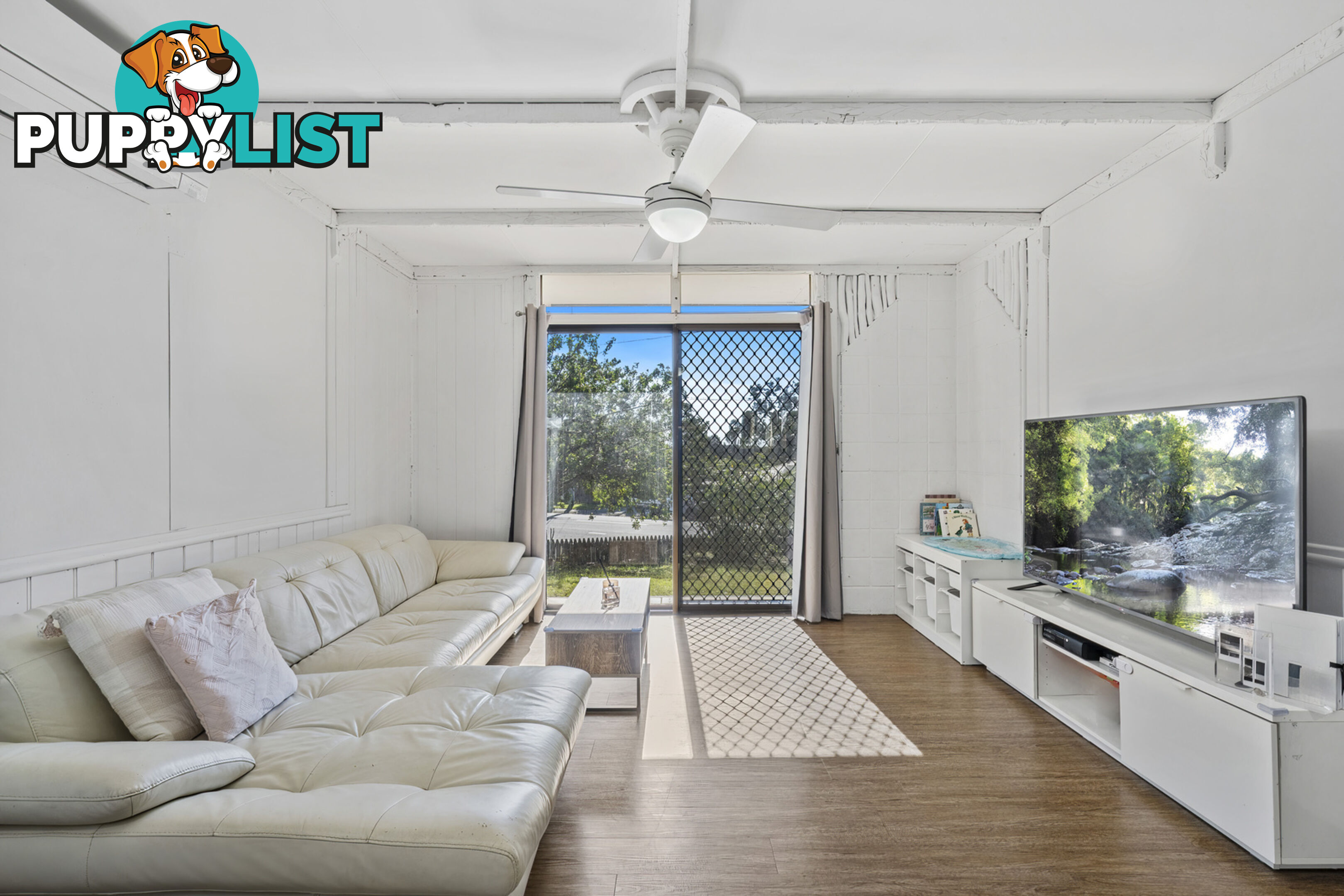 18 Saverin Road EAGLEBY QLD 4207