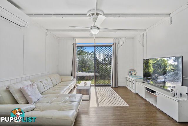 18 Saverin Road EAGLEBY QLD 4207