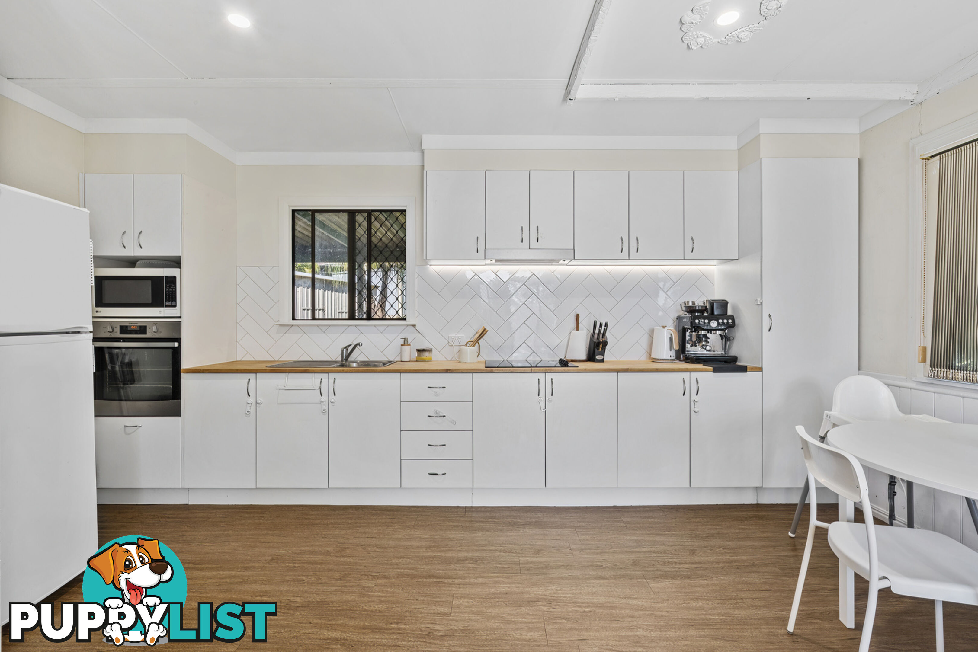 18 Saverin Road EAGLEBY QLD 4207