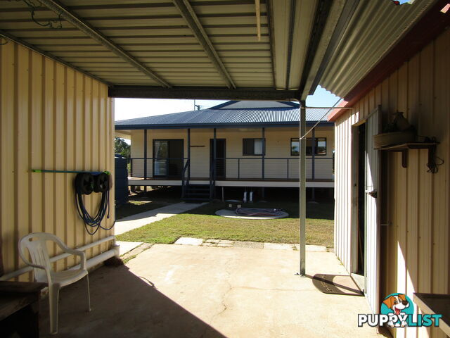 23 Hull St Buxton QLD 4660