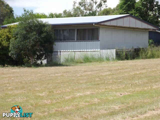 17 Queen Street Dallarnil QLD 4621