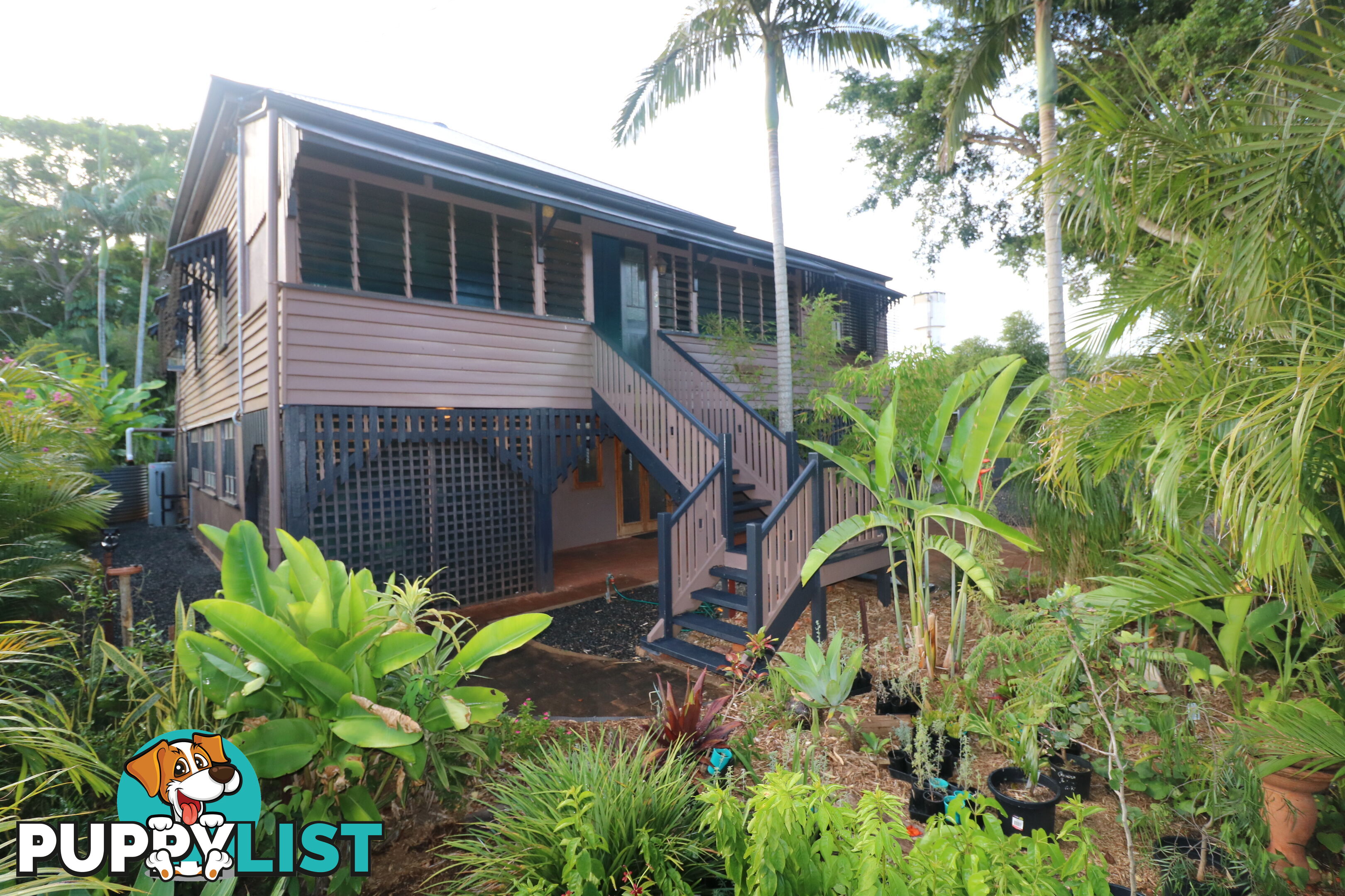 8 Taylor St Childers QLD 4660