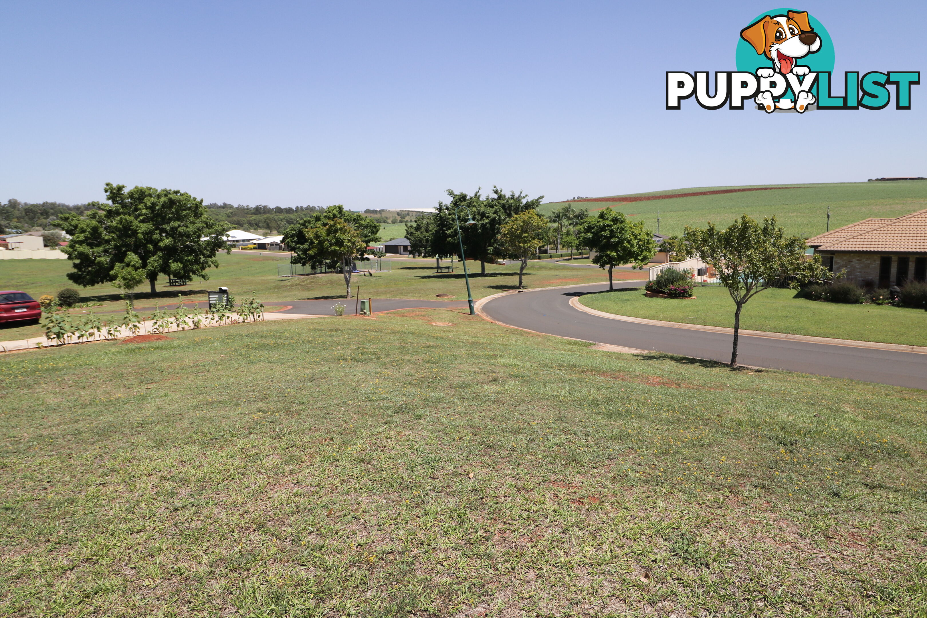 8 Pioneer Ave Childers QLD 4660