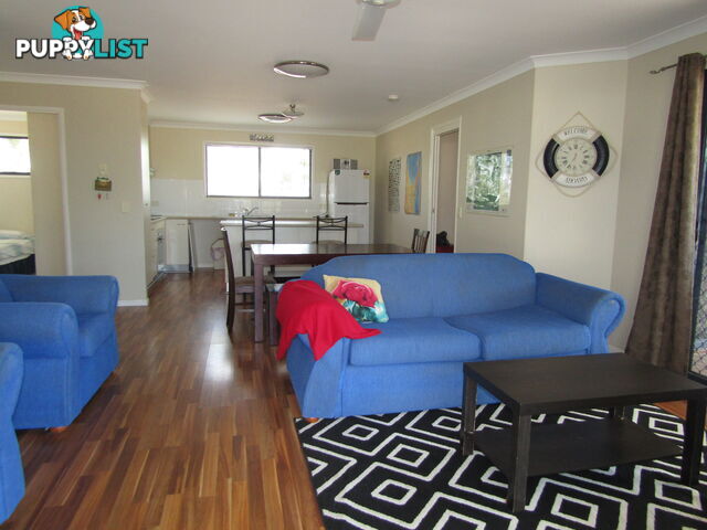 9 Green Ct Buxton QLD 4660