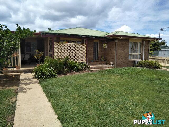 8 Richard St Biggenden QLD 4621